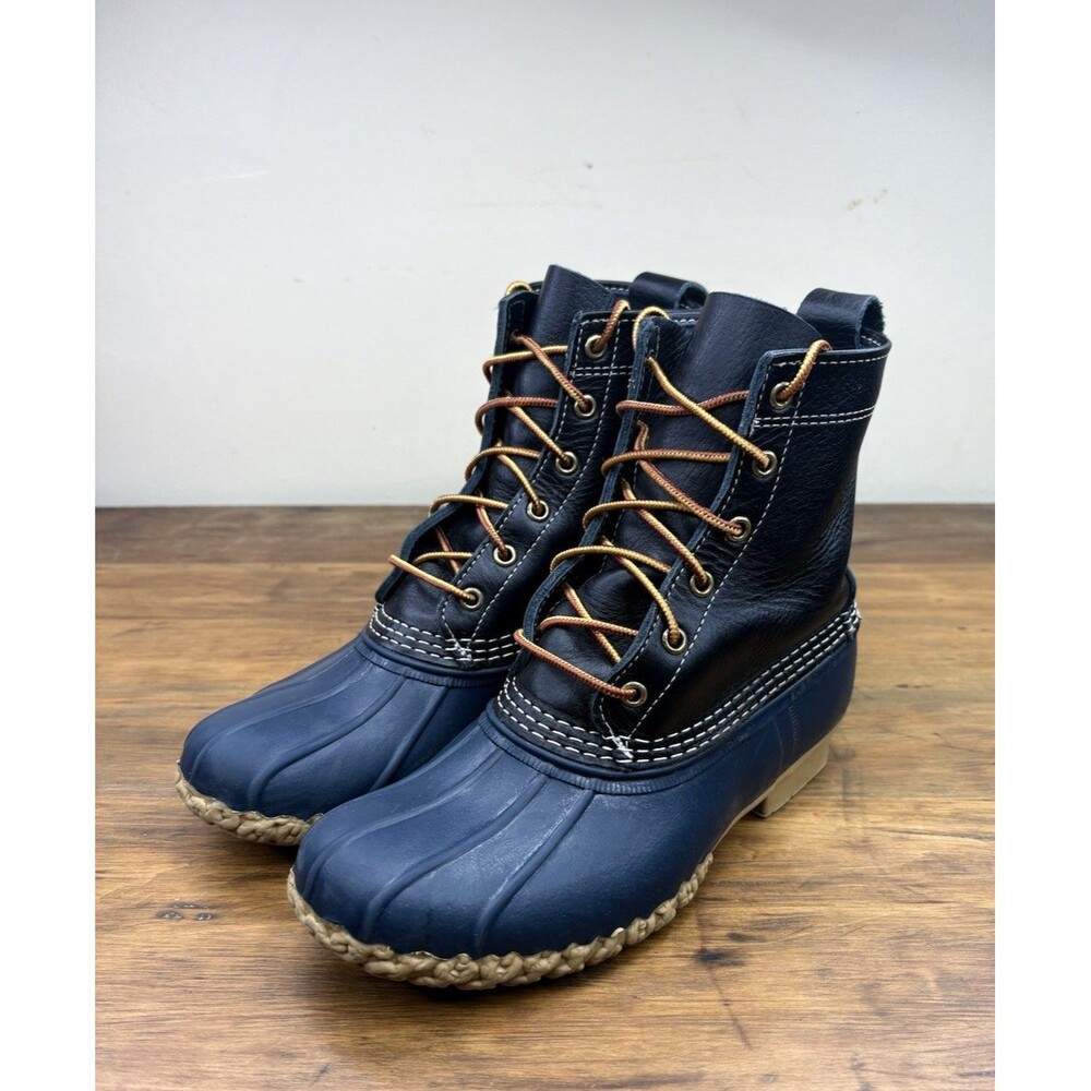 LL Bean Women’s Size 7 M 8" Raven Navy Blue Leather Waterproof Duck Boots 175064